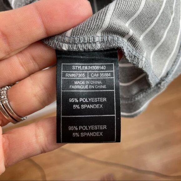 Jack BB Dakota Grey Striped 3/4 Sleeve V-Neck V-Back Bodycon Mini Dress Sz Small - Picture 4 of 10